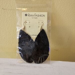 Riah Leather Earrings Black With Gold Glitter Accent Leaf Shape Boho